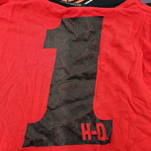 Genuine H-D Ladies Tee - Picture 3 of 6